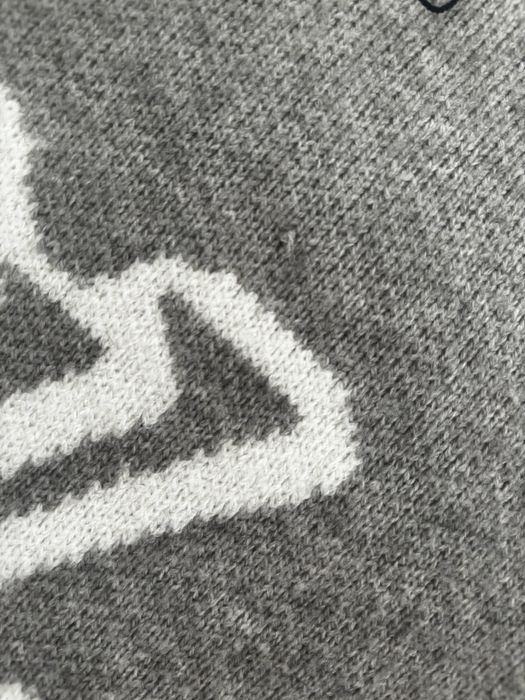 Sweter Louis Vuitton