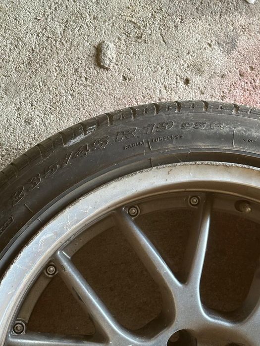 Pneus com Jantes