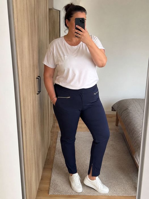 Tiger of Sweden roz. 42 damskie granatowe eleganckie spodnie women’s navy blue trousers pants
