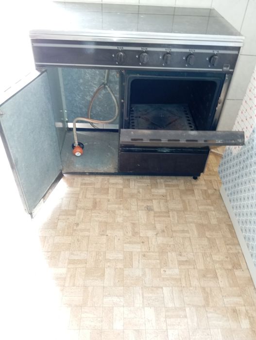 Fogão a gás com 5 bocas