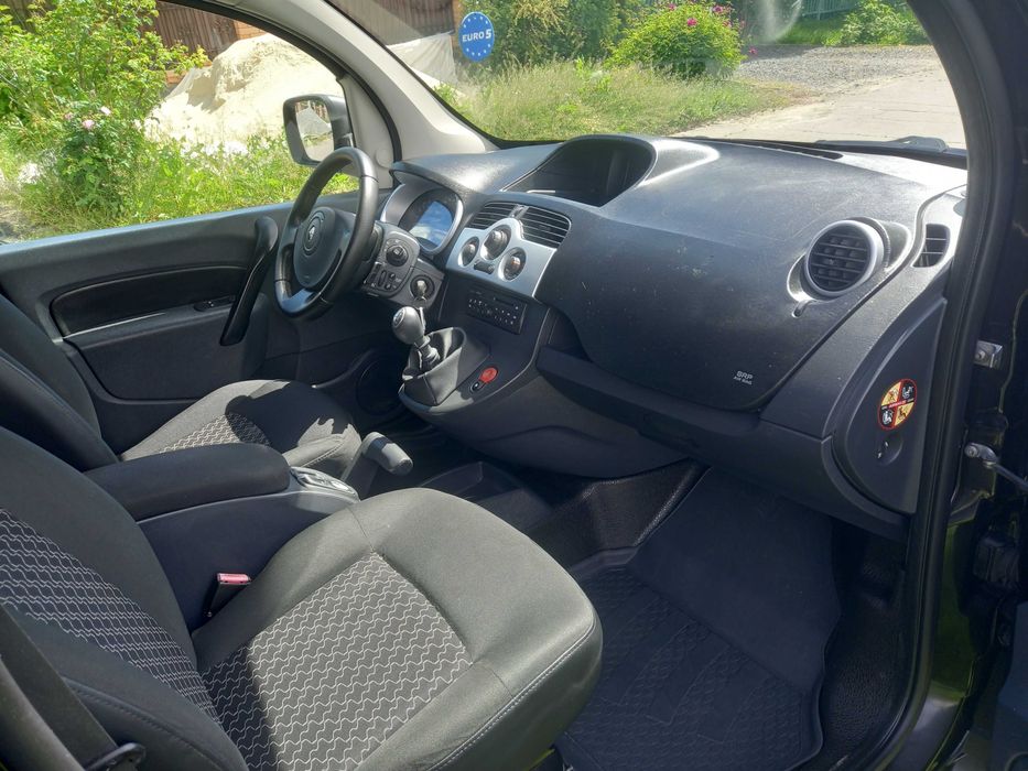 Продам Renault Kengo MAXI 2012
