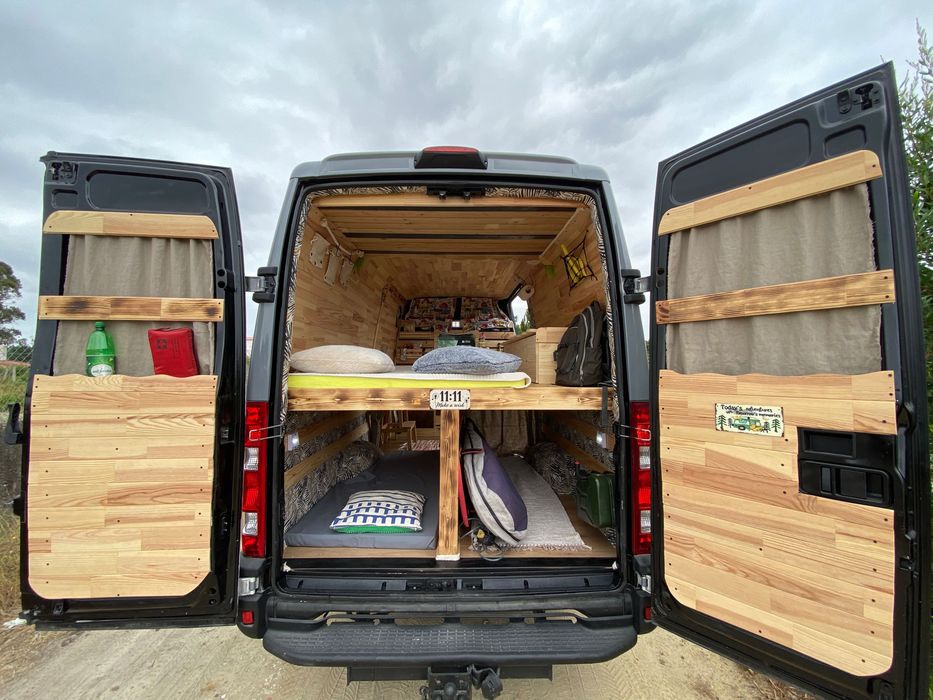Iveco daily 2.3 HPI excelente-especial dormitorio