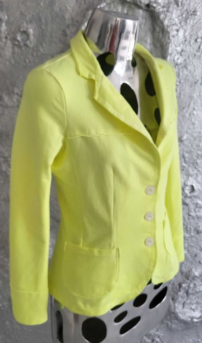 PLEASE włoski żakiecik roz M