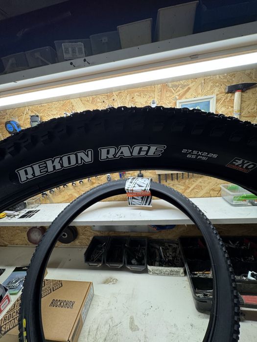 Maxxis recon race 27.5x2.25