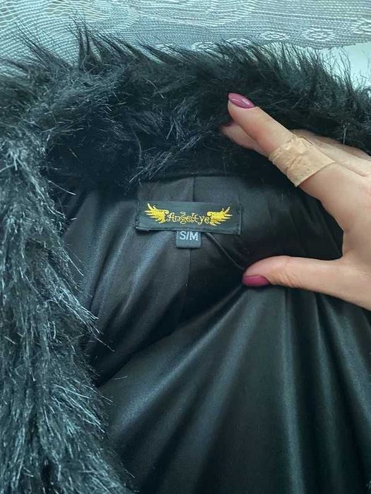 Damskie krótkie sztuczne futro futerko 36 38 S M czarne y2k