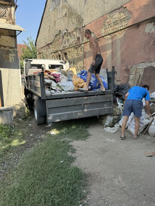 Гравій,пісок,щебень,відсів.вивіз сміття.доставка.самоскид,вантажні пер