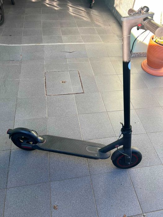 Xiaomi Mi Electric Scooter Pro 2 – Pneus 10" + Travão Hidráulico + Bateria nova + Controladora nova