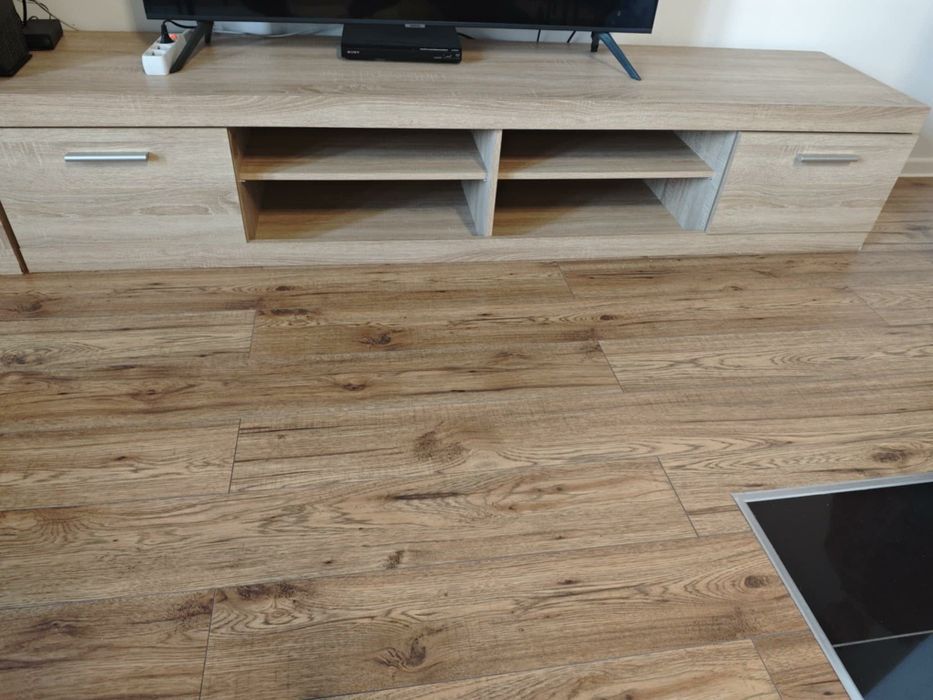 Komplet komoda + witryna w bd. stanie