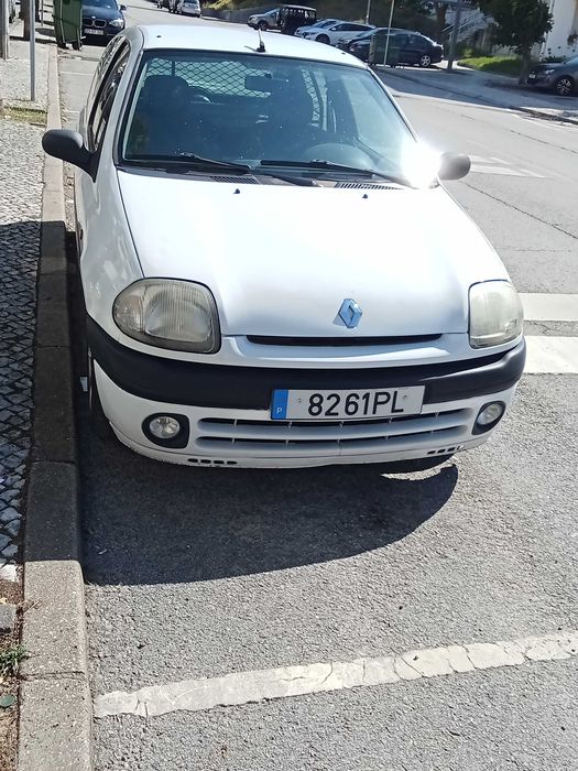 Renault Clio em Coimbra