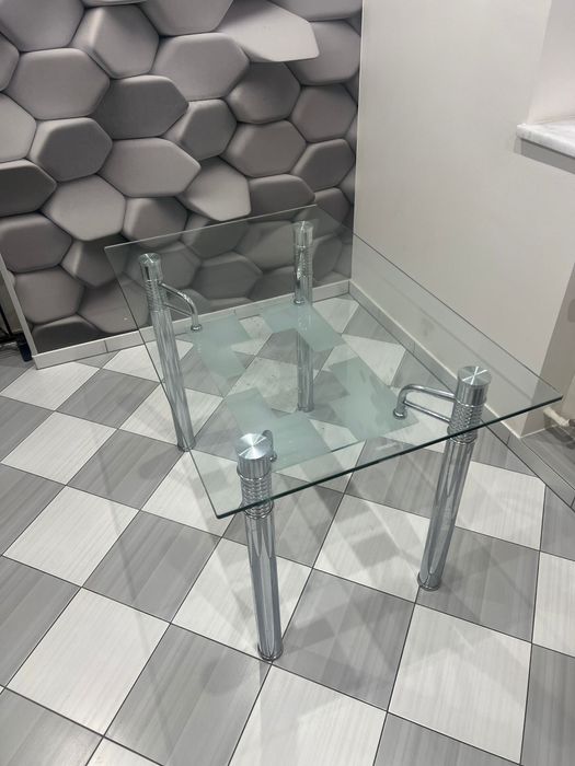 Stół/stolik szklany 110/70/75.