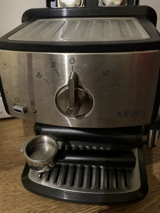Продам кофемашину Krups XP 4020