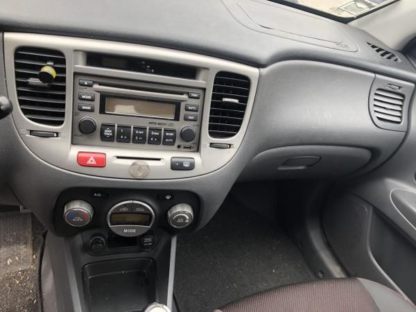 Para peças KIA Rio II (JB)