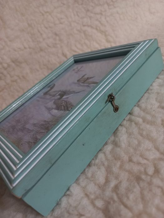 Szafka szafeczka skrzynka na klucze