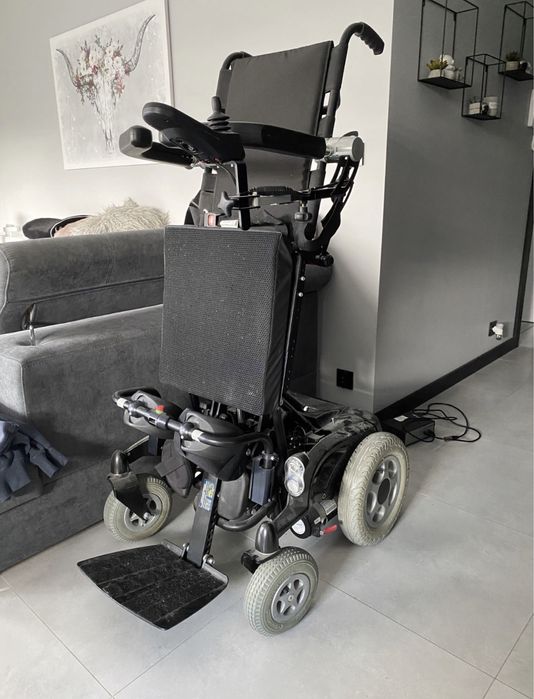 Wozek inwalidzki elektryczny pionizator lifestand zamiana