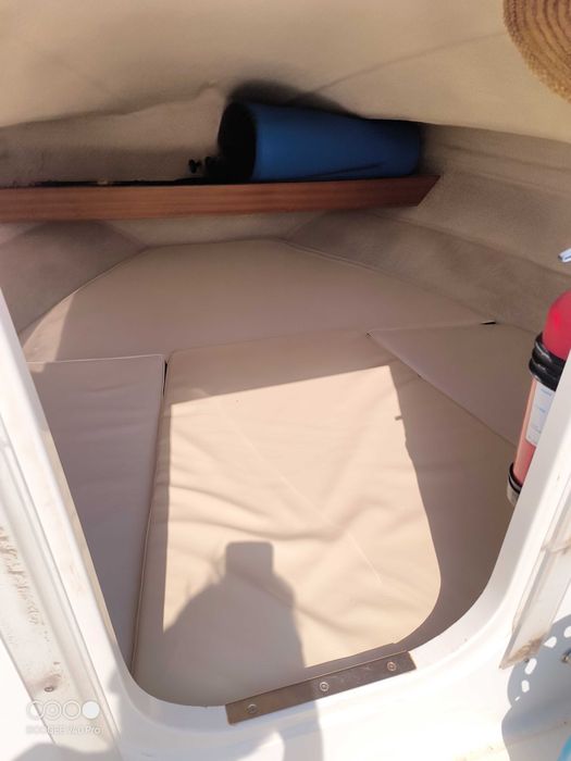 Barco Quiksilver Semi Cabinado