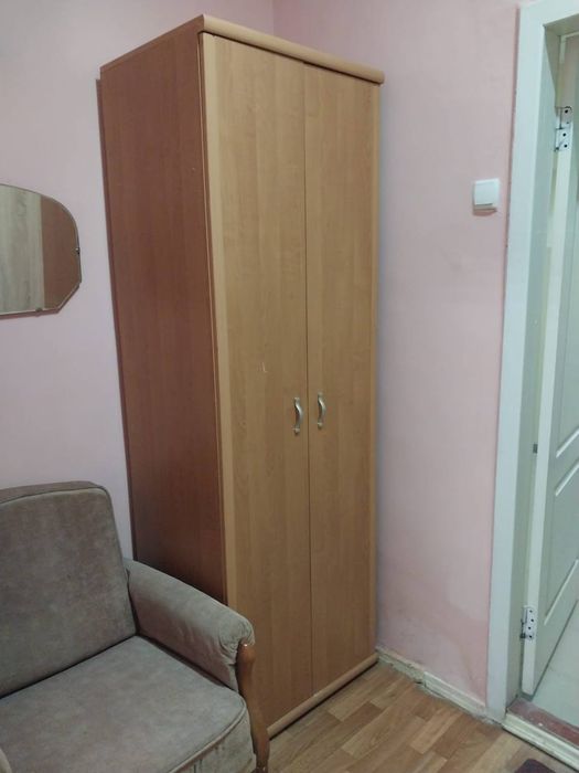 Набір з шафи, столу і стінка