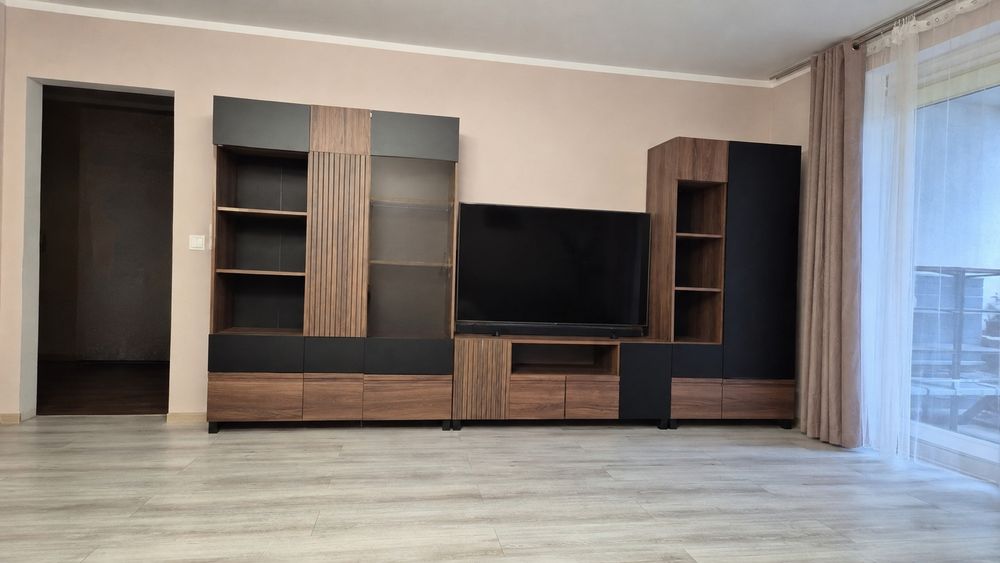 Sprzedam meble do salonu – witryna, regał i szafka RTV