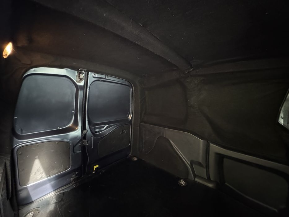 Citroën Berlingo - 1.6 HDi - 3 Lugares - Peugeot Partner