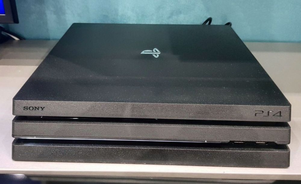 Чистка PS та заміна термопасти