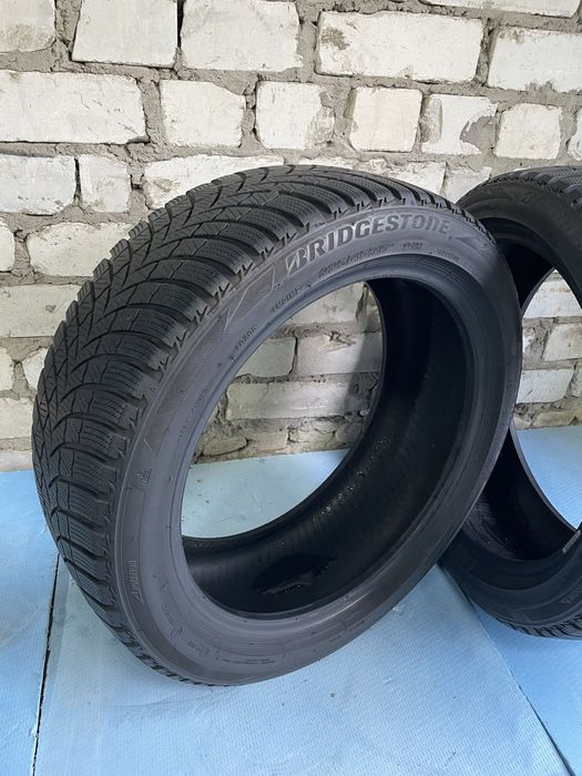 BRIDGESTONE Blizzak LM001 evo 225 45 r17