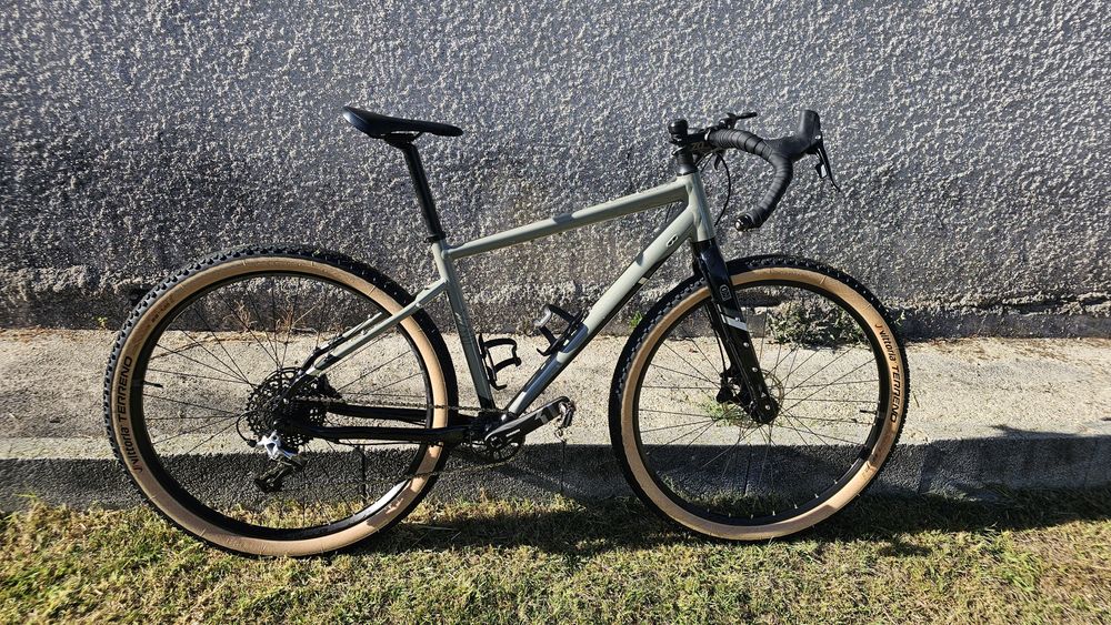 Bicicleta gravel viagem Riverside Touring 920