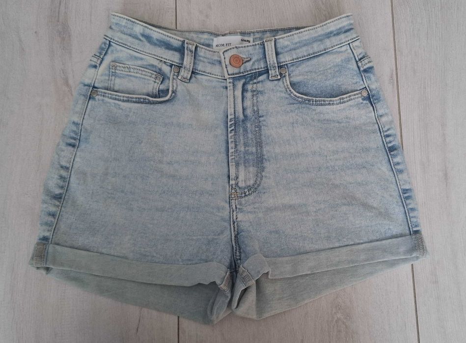 Jeansowe szorty mom fit