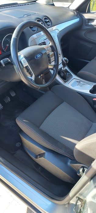 Sprzedam Ford s-max prywatne.  179 tys km