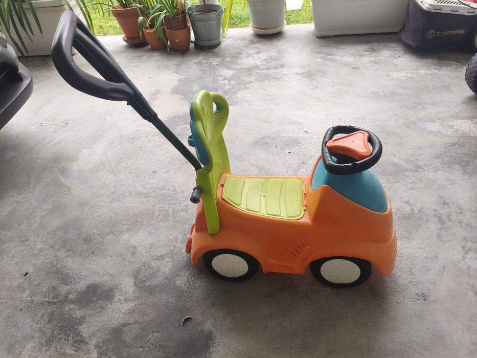 Mota elétrica criança e carrinho