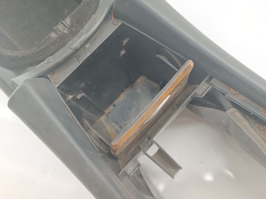 Consola de apoio de braço - MERCEDES-BENZ E-CLASS T-Model (S211) | 03 - 09