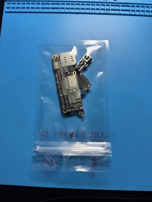 iphone 15 pro, iphone 15 plus, iphone 13