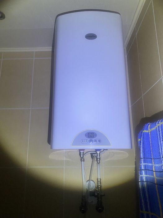 Бойлер Garenje не працює термостат  50 л