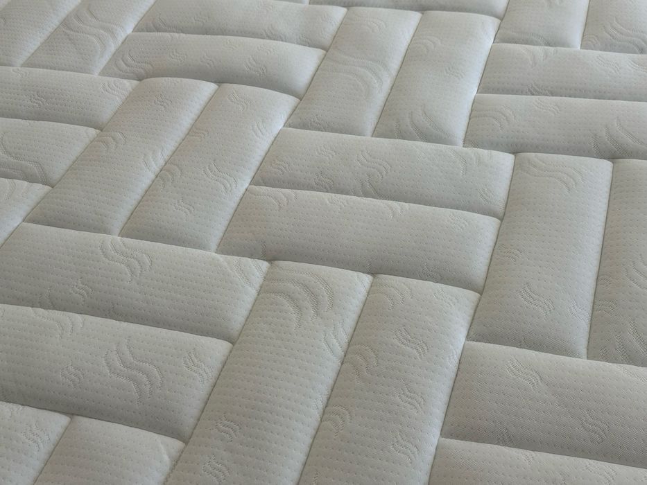Colchão Molaflex Essential Comfort com garantia. 1.80m x 2m