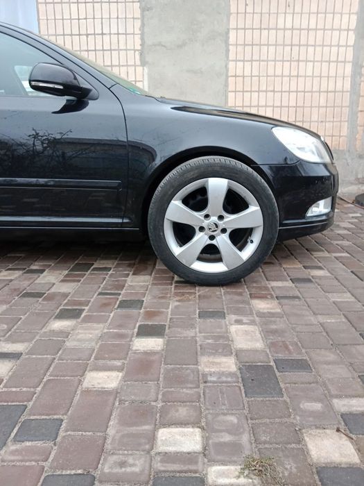 Skoda Octavia 2010 VIN TMBHJ61Z2B2035551 фото оголошення 4 з 15