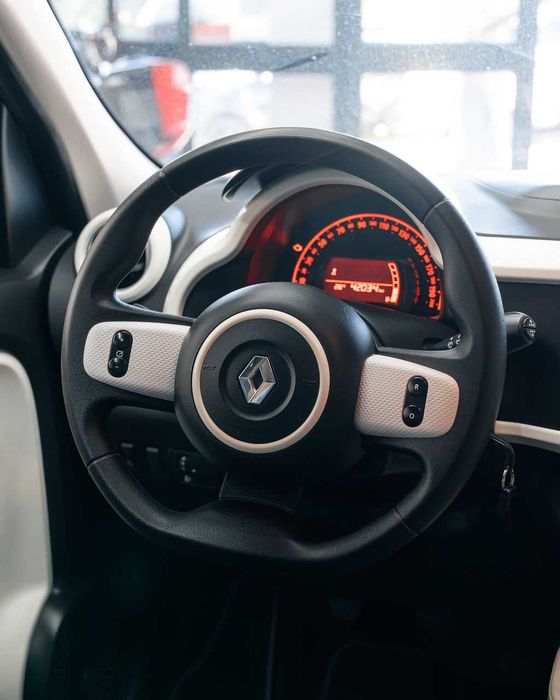 Renault - RENAULT TWINGO