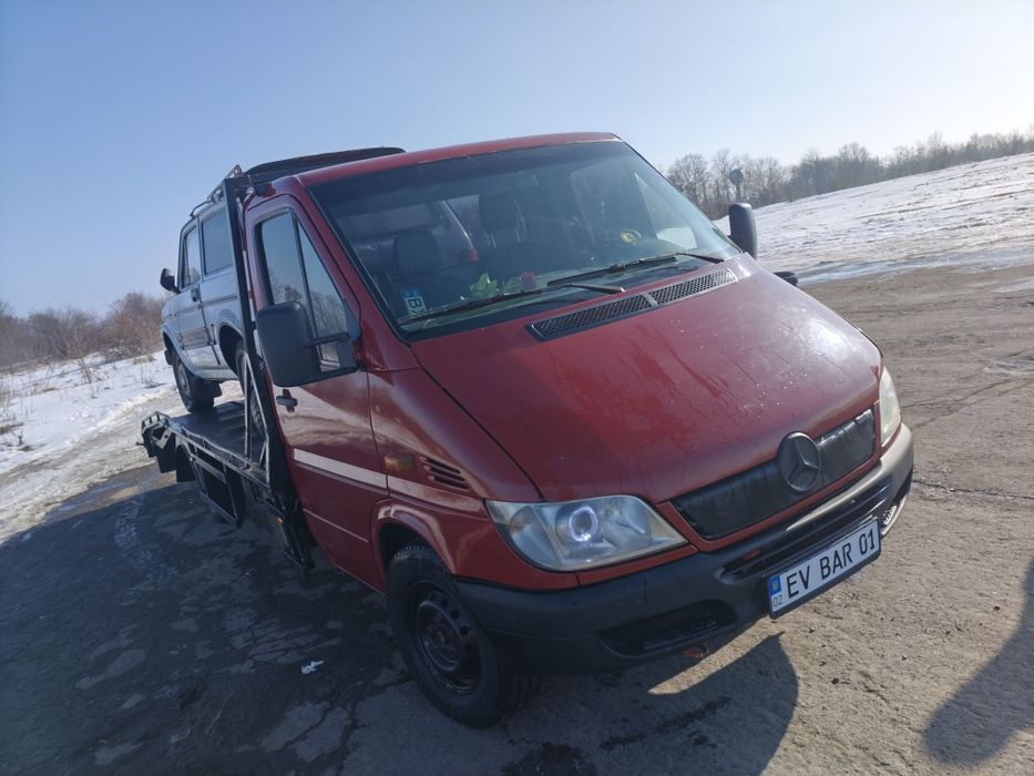 Евакуатор Мерседес спрінтер 313