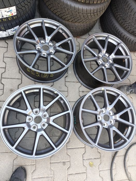 Felgi aluminiowe oryginalne Tesla 5x114,3 et40 8,5jx18