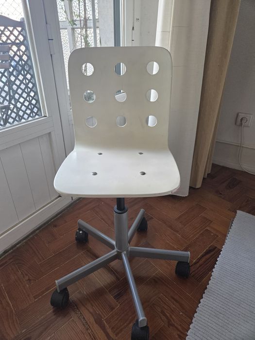 Cadeira de criança para secretária - IKEA