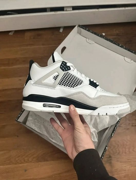 Jordan 4 Military Black