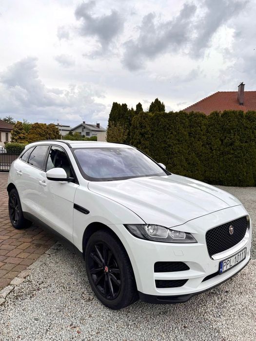 Jaguar F-Pace Jaguar F-pace w bardzo dobrym stanie