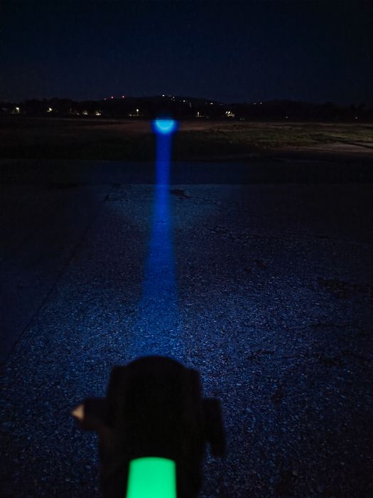 BL 2210‑tg A Lanterna Resgate potente led TG