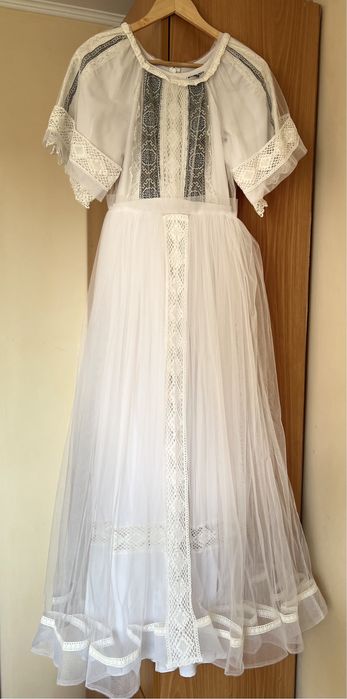 Вишите плаття ручної роботи