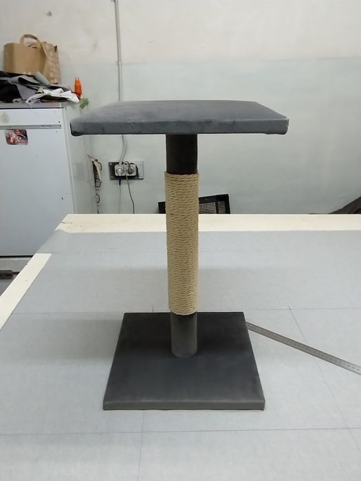 Когтеточка в разных цветах