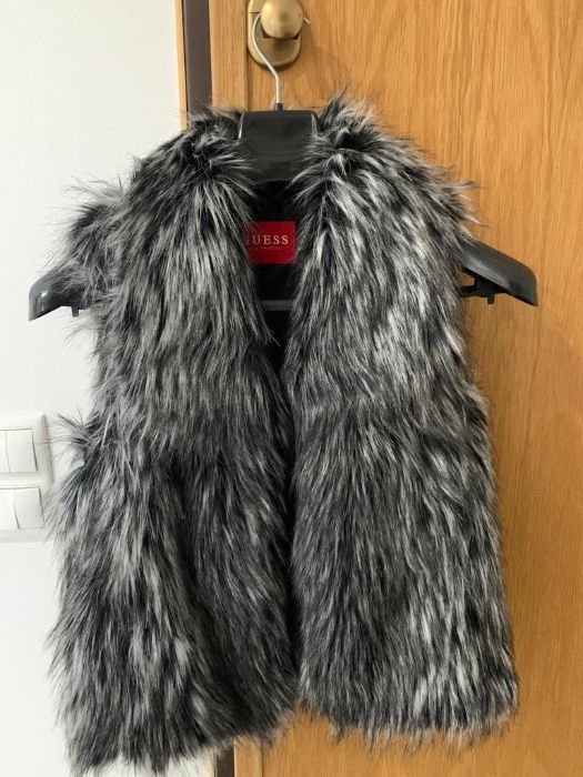 Colete Guess Pelo