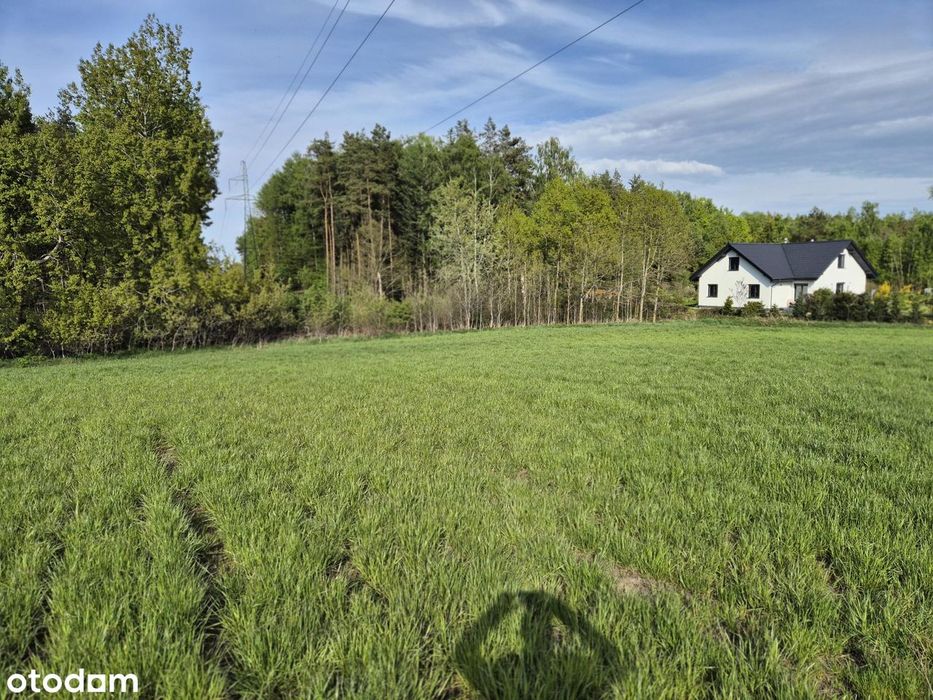 Działka budowlana 2464 m² w cichej wsi