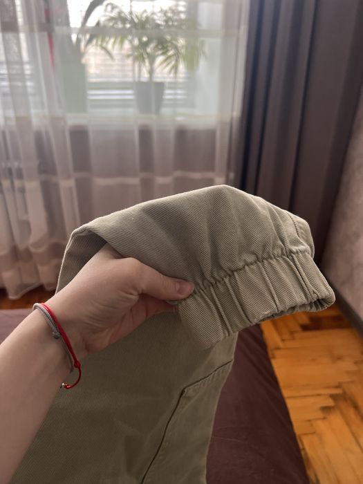 Топ на завʼязках/джогери Bershka