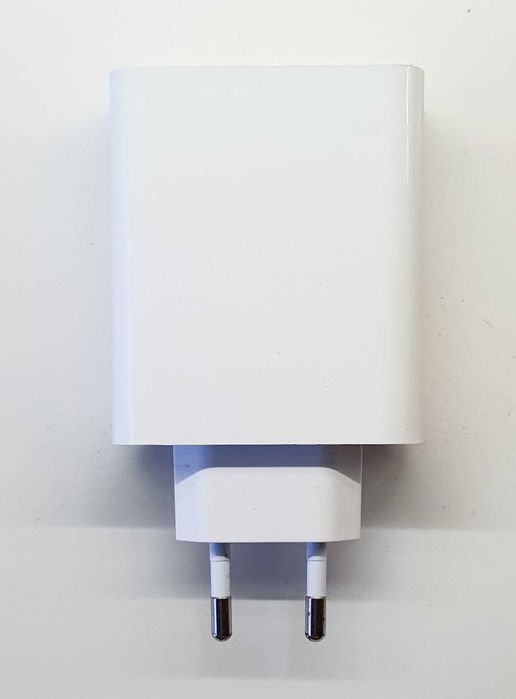 Carregador GAN Baseus 65w 2x USB + USB-C