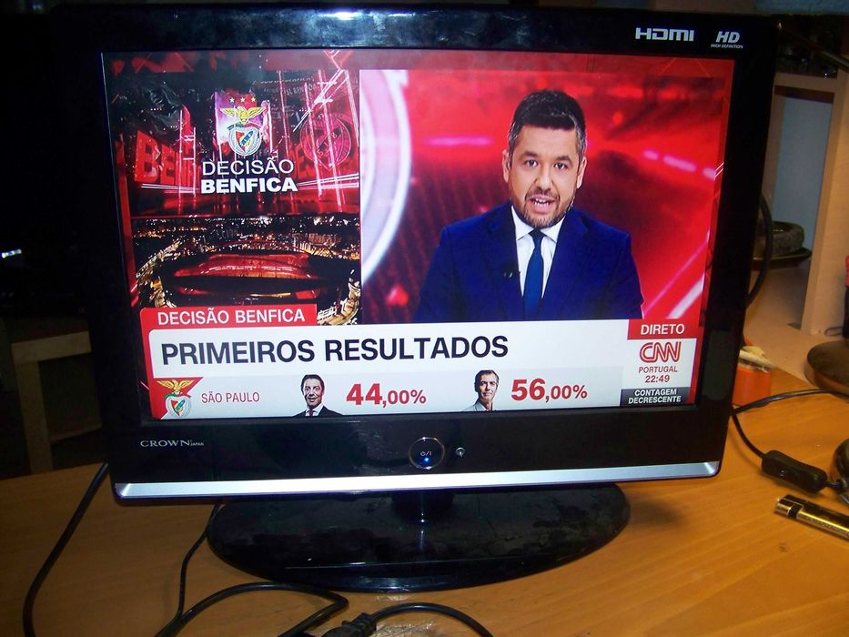 tv lcd CROWN 19 polegadas