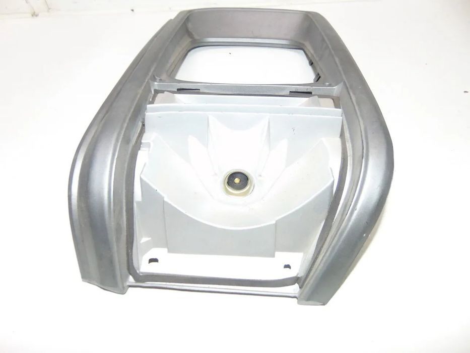Mazda 2200 aro farol