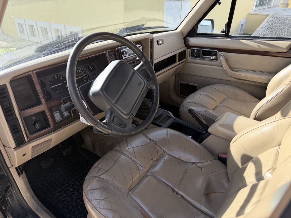 Cherokee xj 2.5 td64706101919235122