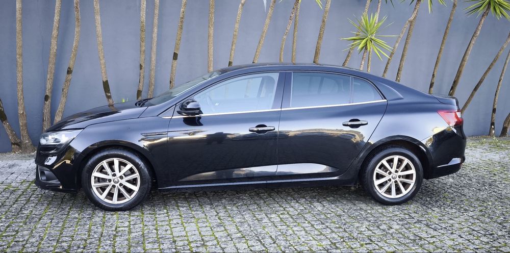 Megane IV 1.5 DCI 110 CV Cx6 Ano 2019 ( Versao Grand Coupe )